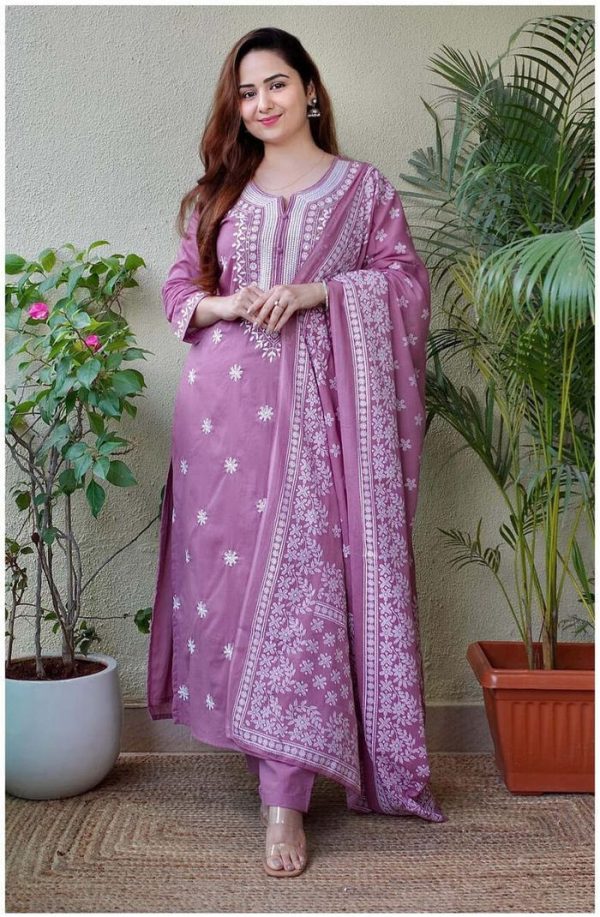 Women Cotton Blend Kurta Pant Dupatta Set